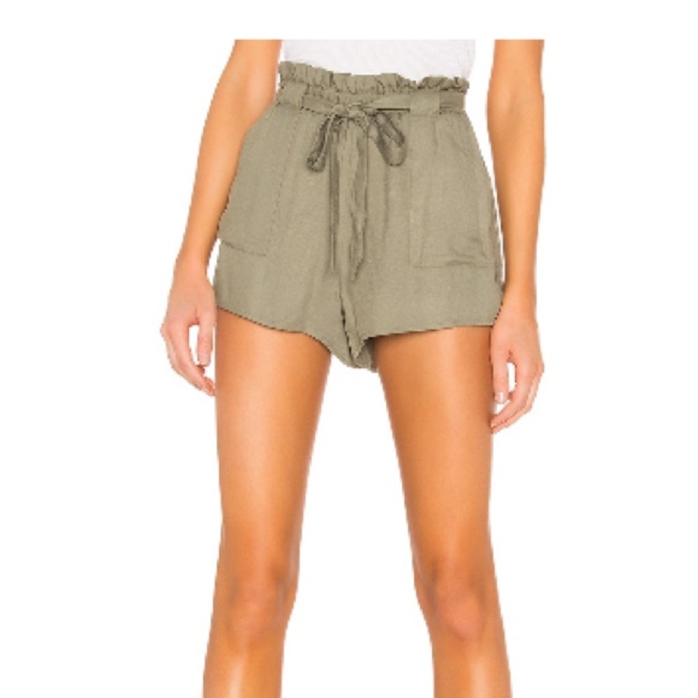 NWT Jack by BB Dakota Belt It Out Short Size Large Color: Field Green